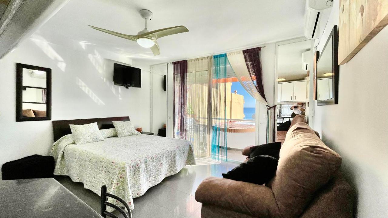 Bulto Carihuela Apartment Torremolinos Exterior photo